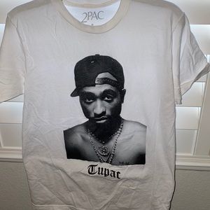 Tupac t-shirt
